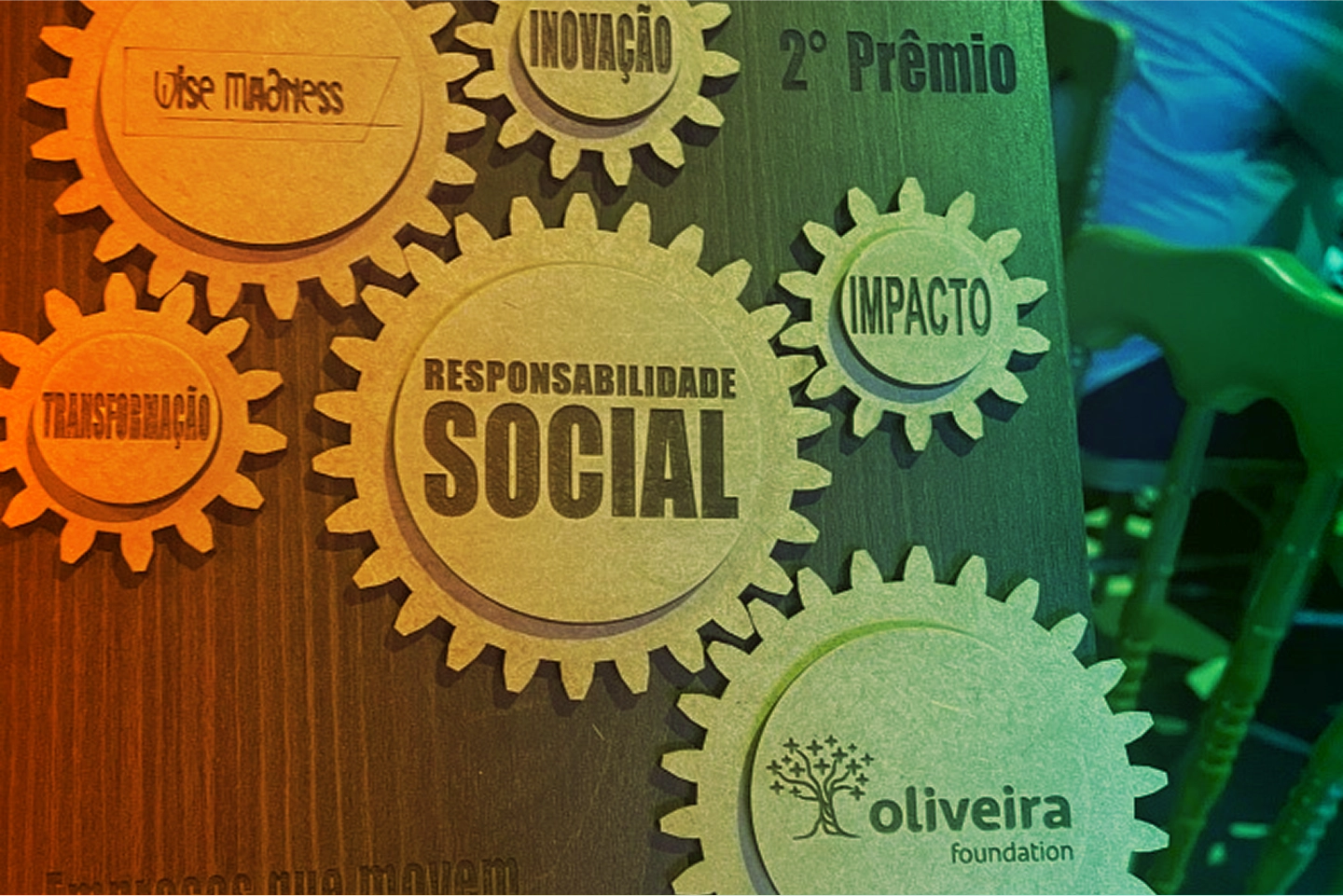 Oliveira Foundation é reconhecida com Prêmio de Responsabilidade Social por Impacto Transformador.